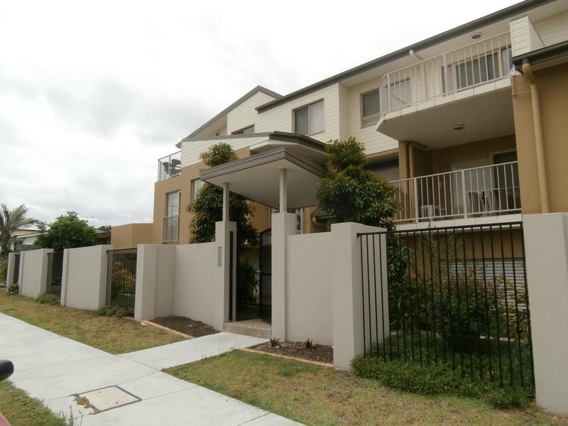 25/1-11 Gona Street, Beenleigh QLD 4207