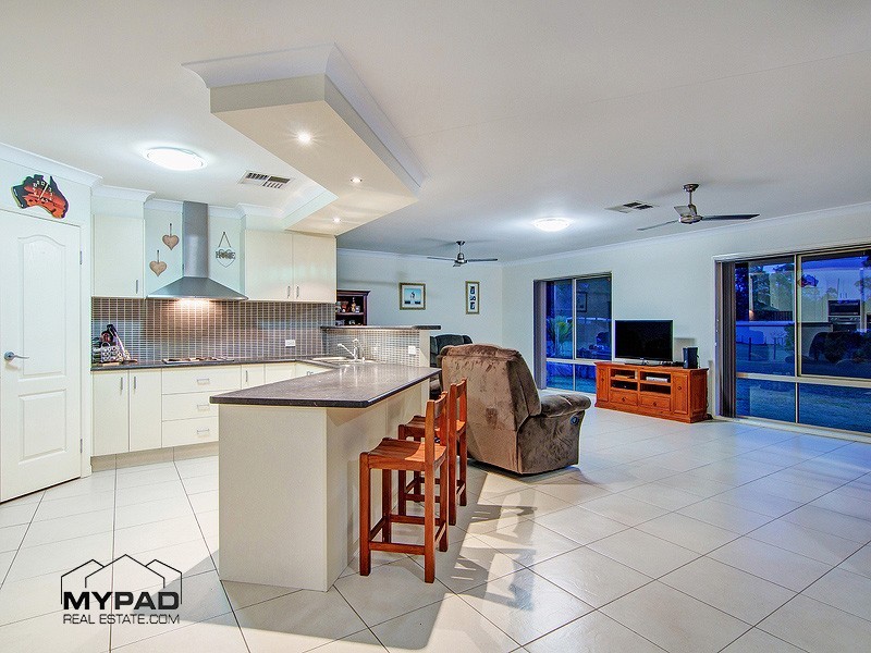 21-23 Laurina Drive, New Beith QLD 4124