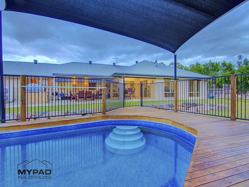 21-23 Laurina Drive, New Beith QLD 4124