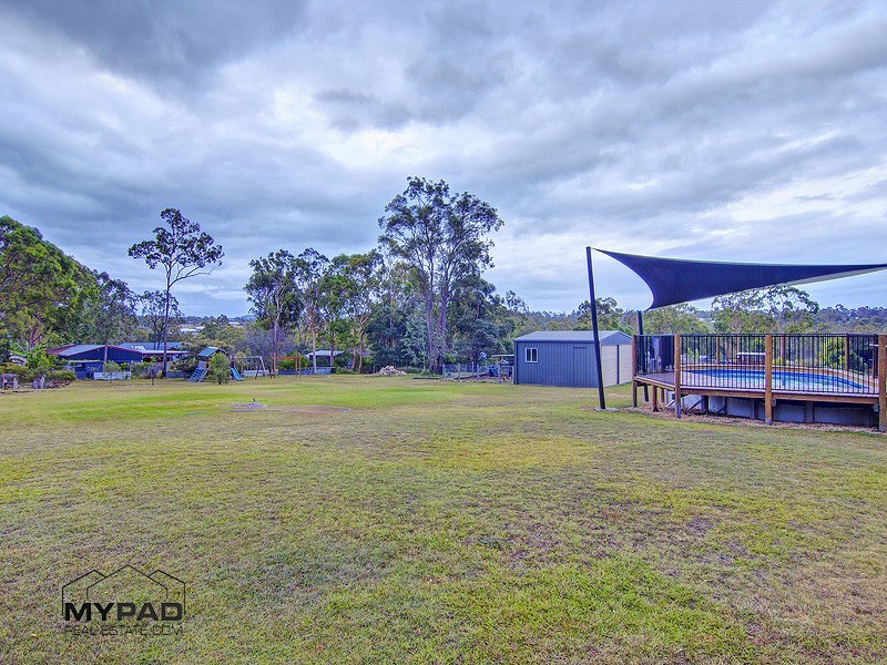 21-23 Laurina Drive, New Beith QLD 4124