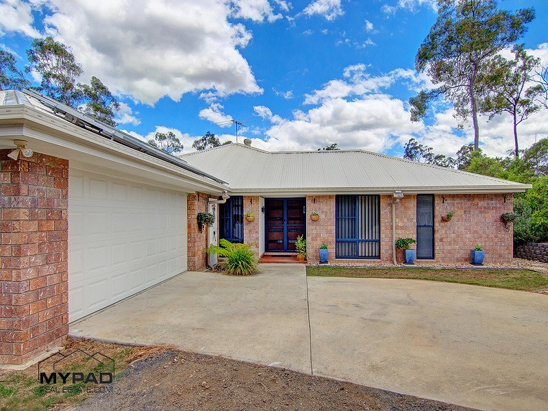 25 Pole Crescent, New Beith QLD 4124