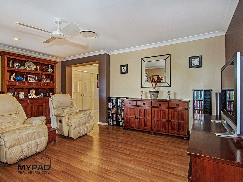 7-9 Moorhen Court, New Beith QLD 4124