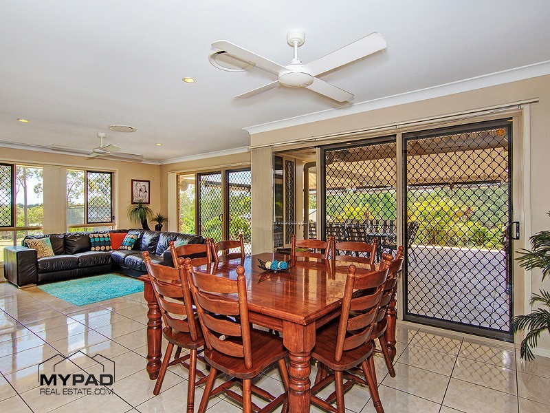 7-9 Moorhen Court, New Beith QLD 4124