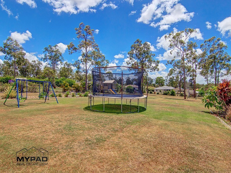 7-9 Moorhen Court, New Beith QLD 4124