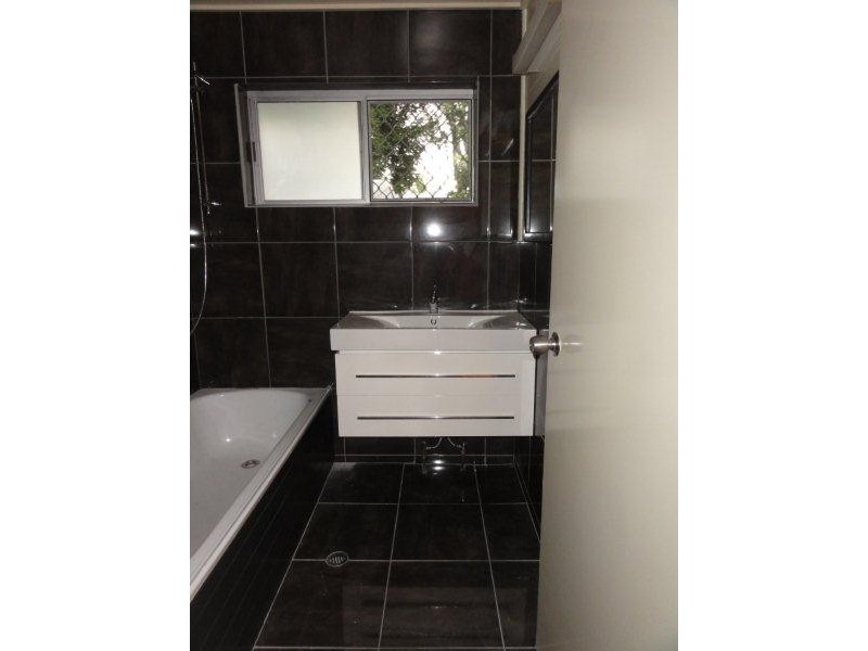 6 Sheridan Cres, Shailer Park QLD 4128