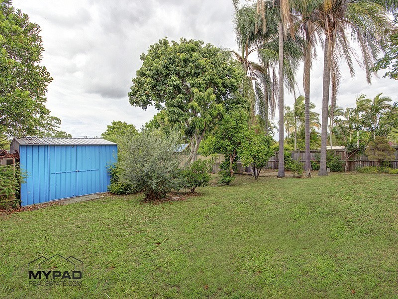 5 Topham St, Hillcrest QLD 4118