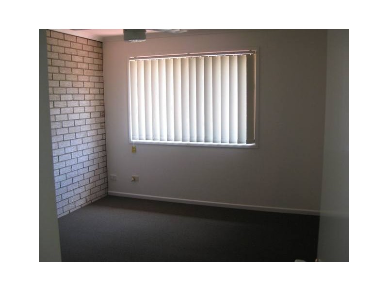 37/13 Bridge St, Redbank Plains QLD 4301