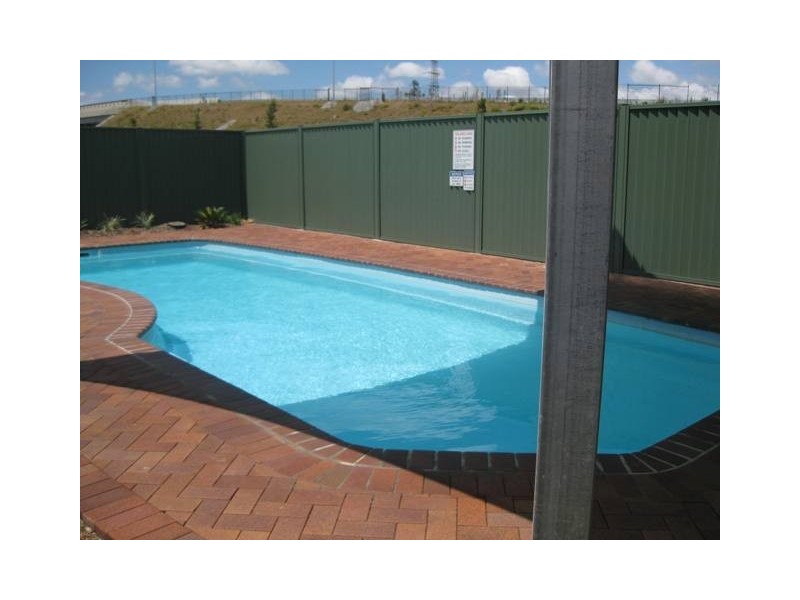 37/13 Bridge St, Redbank Plains QLD 4301
