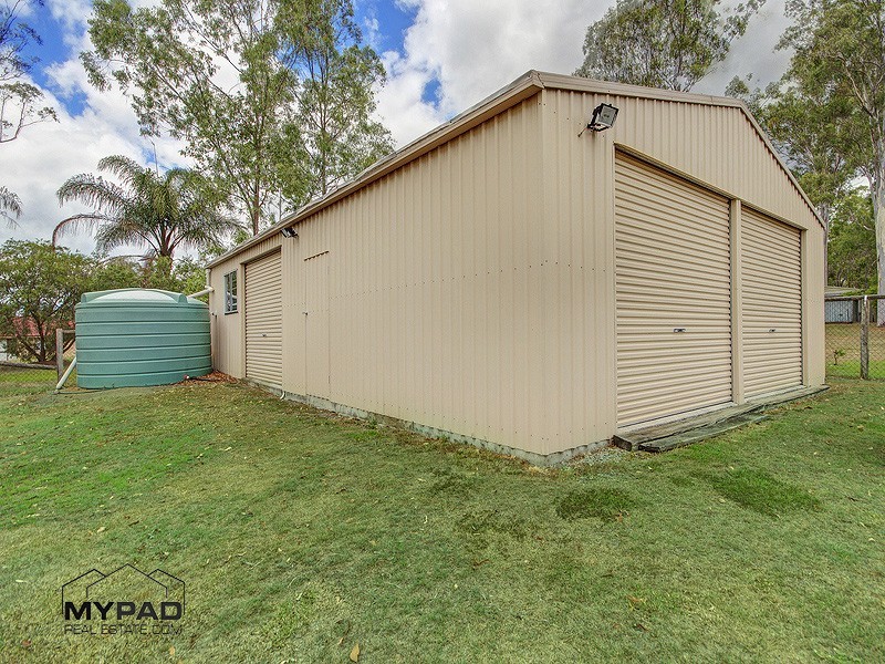 19 Gorky Place, Munruben QLD 4125