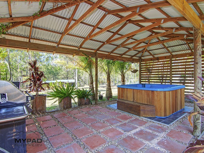 233-235 Equestrian Dr, New Beith QLD 4124
