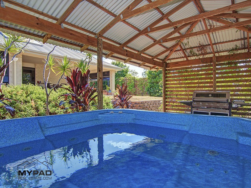 233-235 Equestrian Dr, New Beith QLD 4124