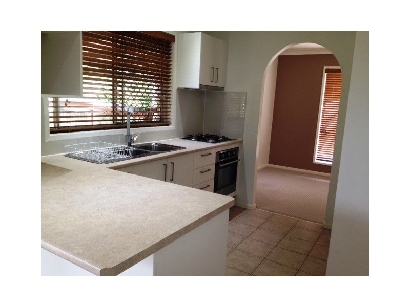 24 Cowra St, Loganholme QLD 4129