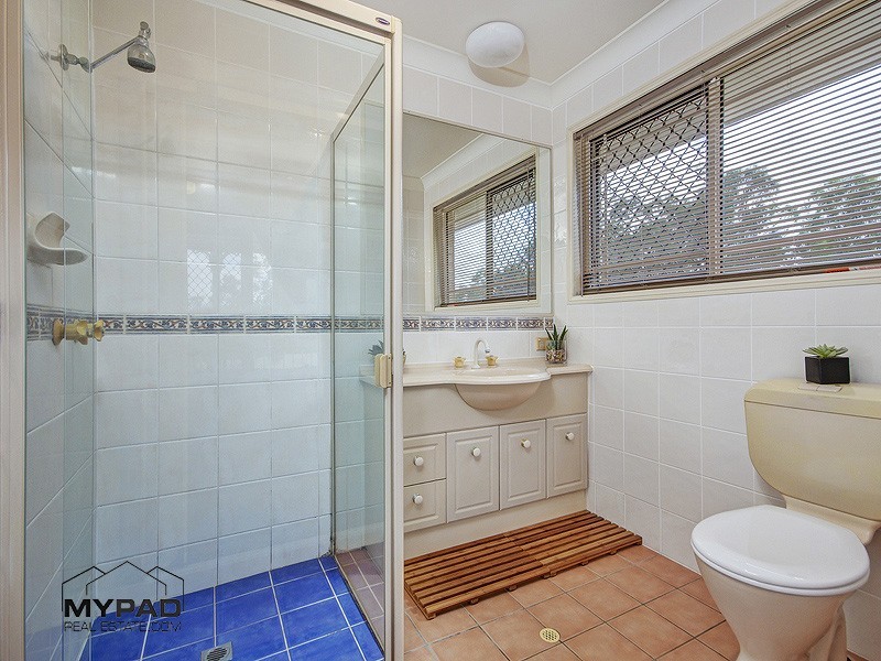 1 BLUEBERRY ASH COURT, Jimboomba QLD 4280