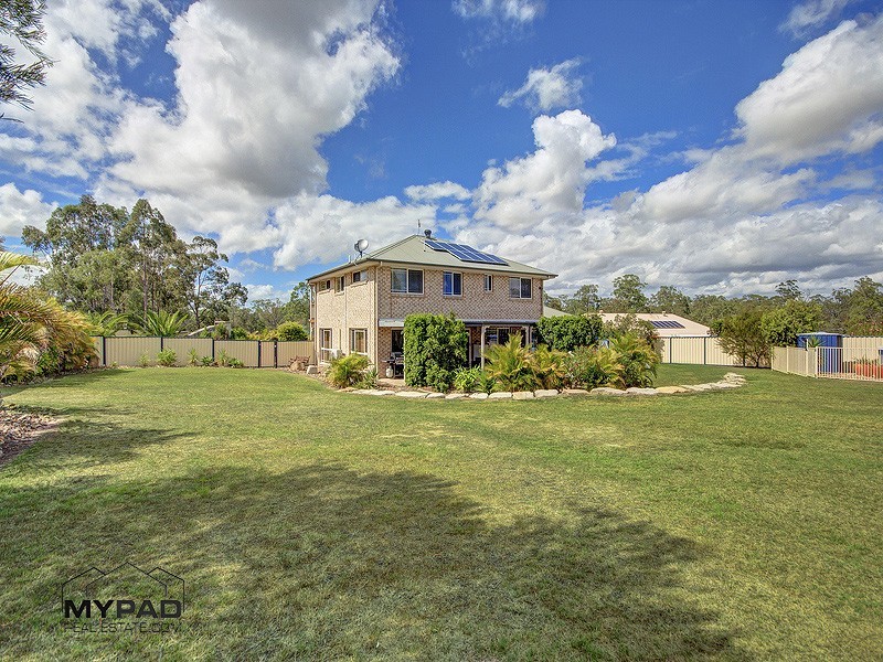 1 BLUEBERRY ASH COURT, Jimboomba QLD 4280