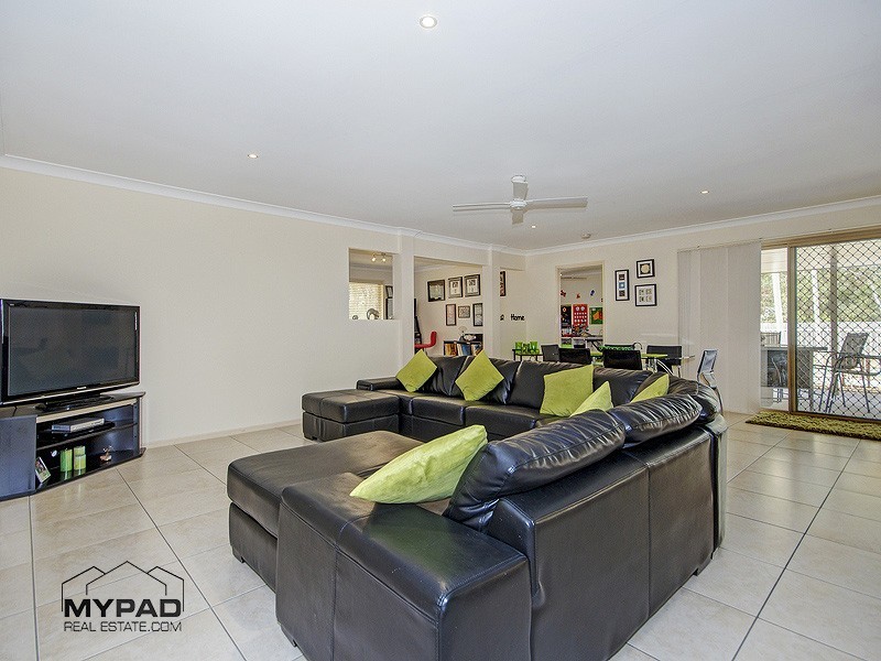 39 River Oak Drive, Jimboomba QLD 4280