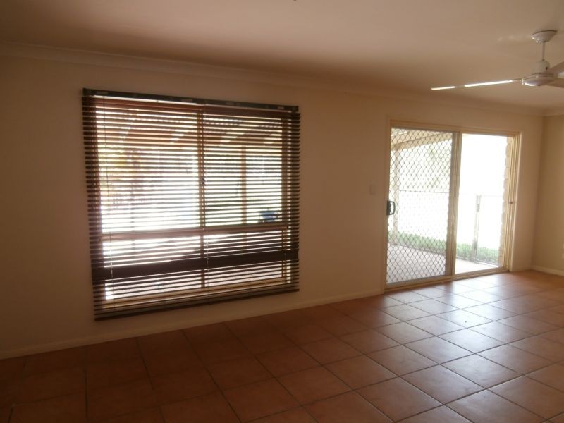 63 Hawkins Rd, Jimboomba QLD 4280