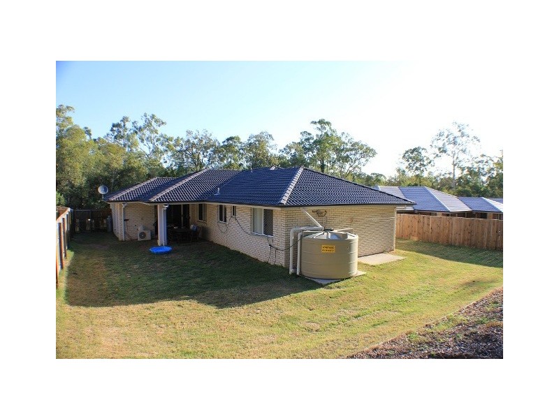 38 Honeyeater Cr, Moggill QLD 4070