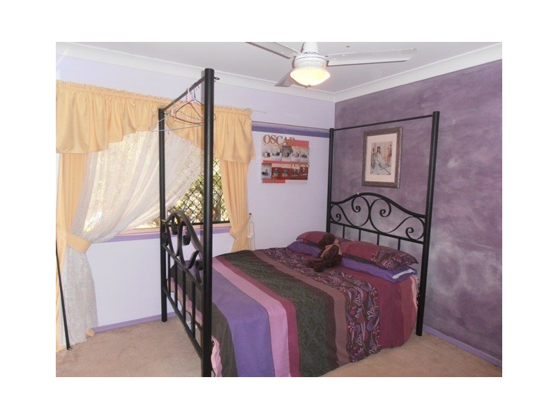 53 Crest Road, South Maclean QLD 4280