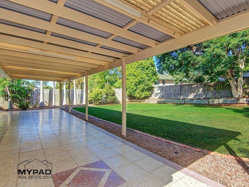 8 Diamantina Street, Hillcrest QLD 4118