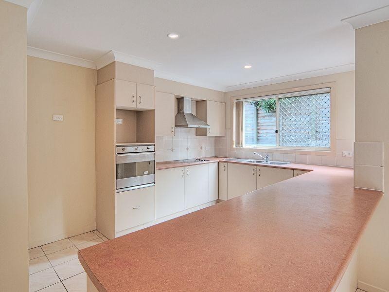 2 Blueberry Ash Court, Boronia Heights QLD 4124