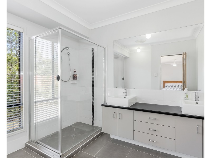 340-344 Spring Mountain Road, Greenbank QLD 4124