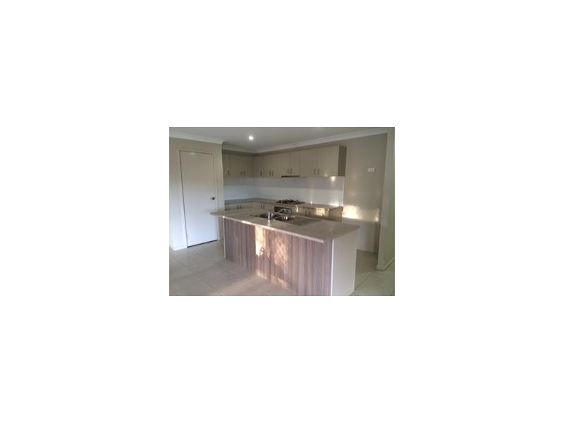 10 Kate Court, Chuwar QLD 4306