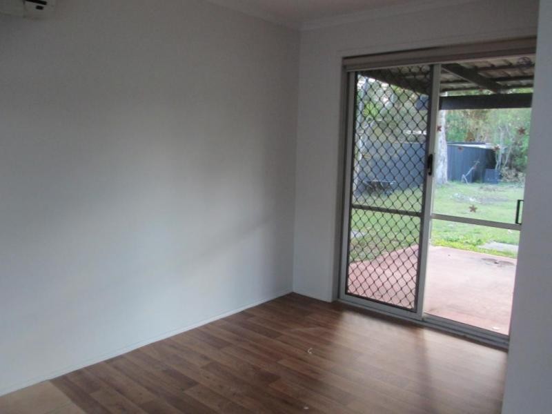 6 Lomic street, Eagleby QLD 4207