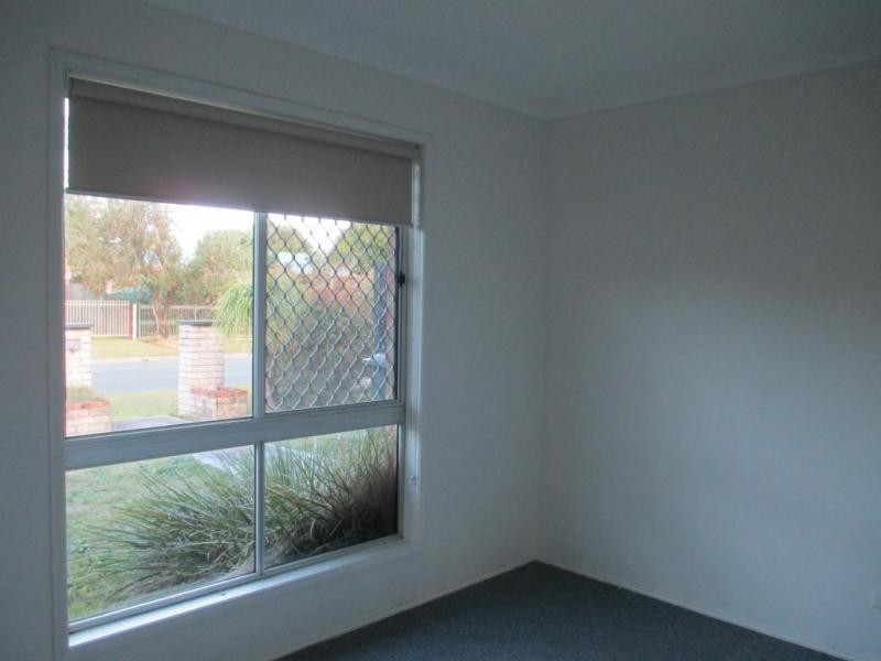 6 Lomic street, Eagleby QLD 4207