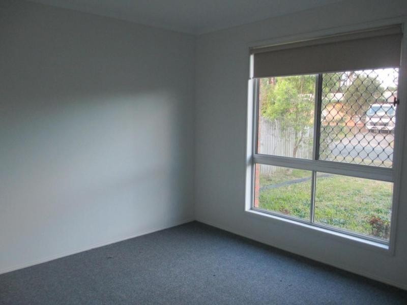 6 Lomic street, Eagleby QLD 4207