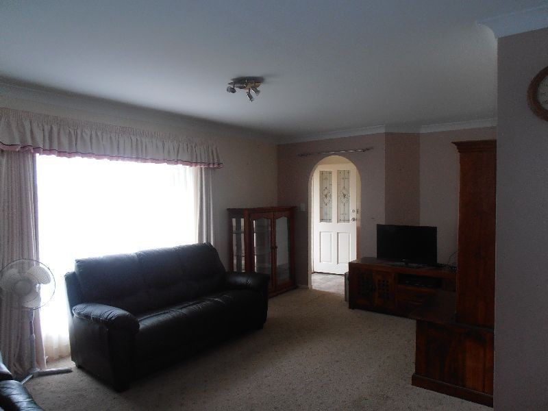 27 Virosa street, Regents Park QLD 4118