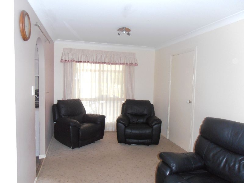 27 Virosa street, Regents Park QLD 4118