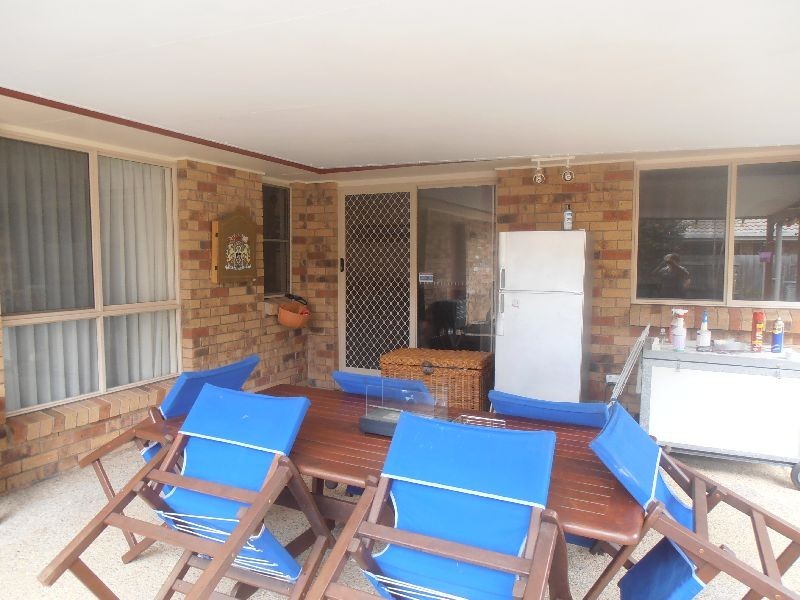 27 Virosa street, Regents Park QLD 4118