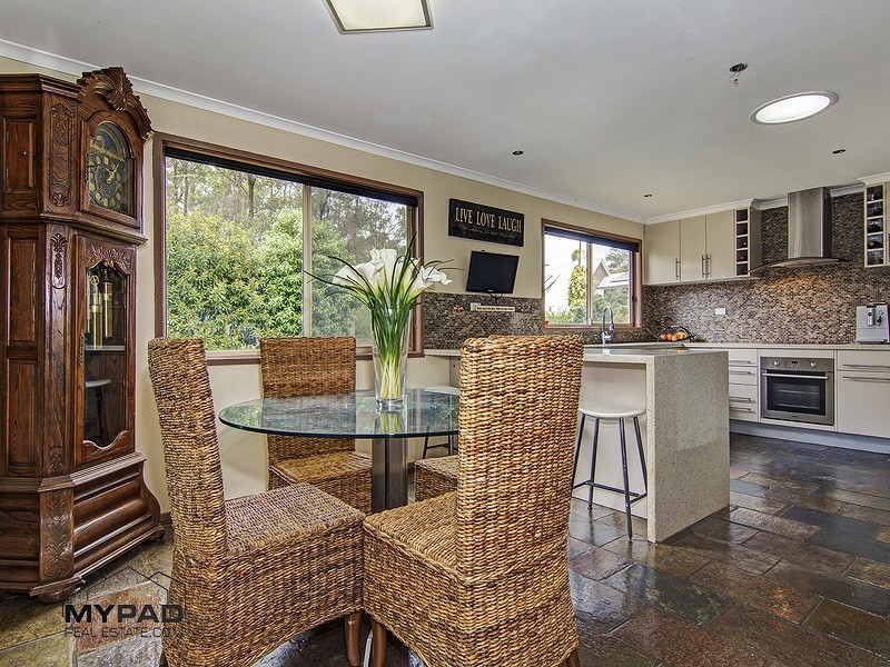 56 Arthy Drive, Cedar Grove QLD 4285