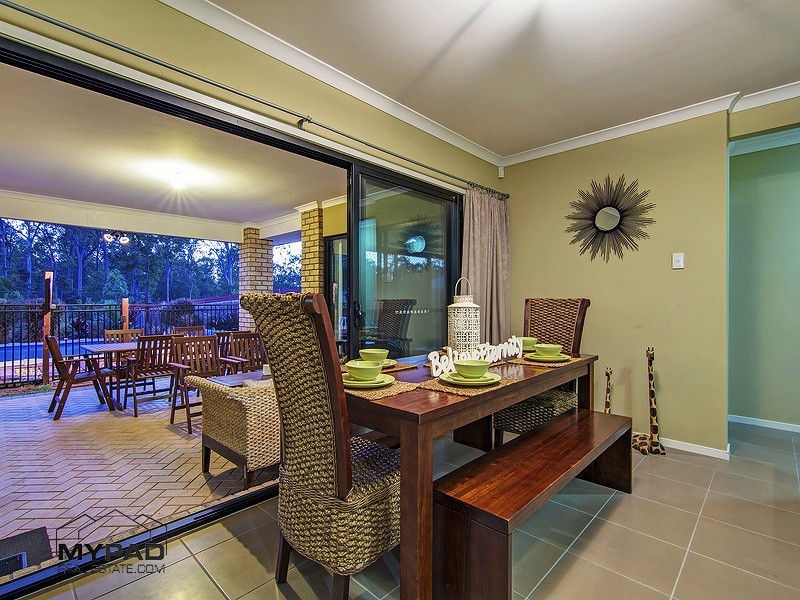 11 Honeygem Place, Jimboomba QLD 4280