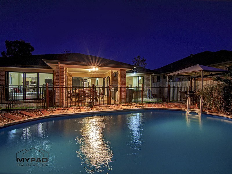 11 Honeygem Place, Jimboomba QLD 4280