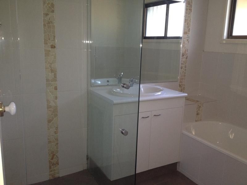 9 Deloraine Drv, Shailer Park QLD 4128