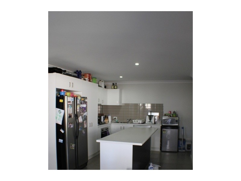 38 Honeyeater Cres, Moggill QLD 4070