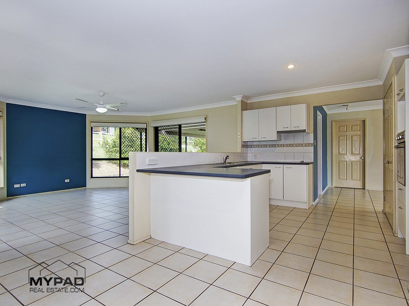 18 Banksia Court, Cedar Vale QLD 4285