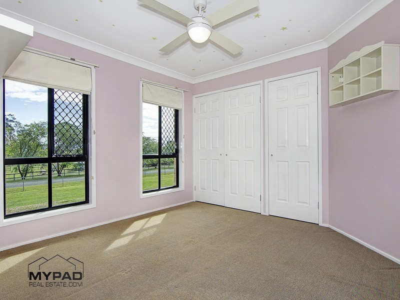 18 Banksia Court, Cedar Vale QLD 4285