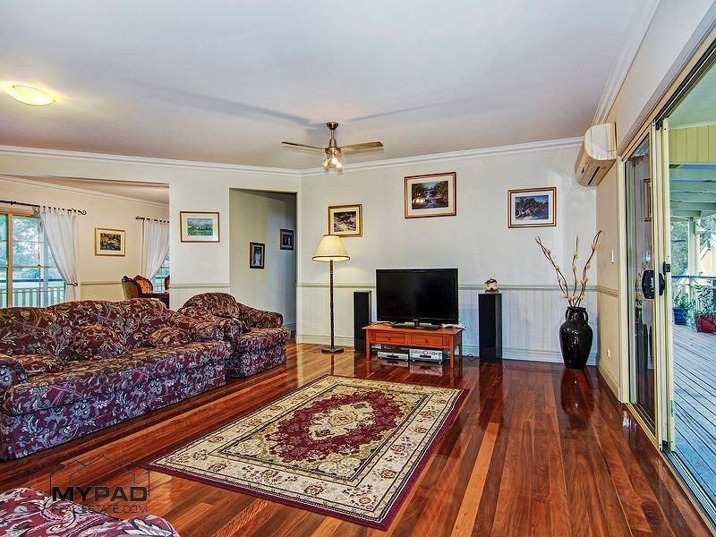 16-18 Jabiru Avenue, Greenbank QLD 4124