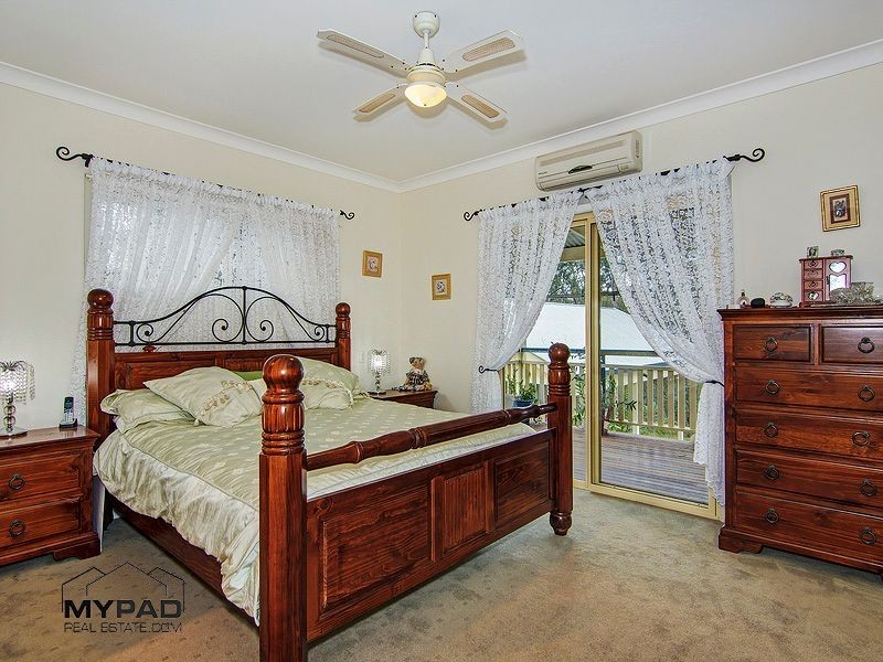 16-18 Jabiru Avenue, Greenbank QLD 4124