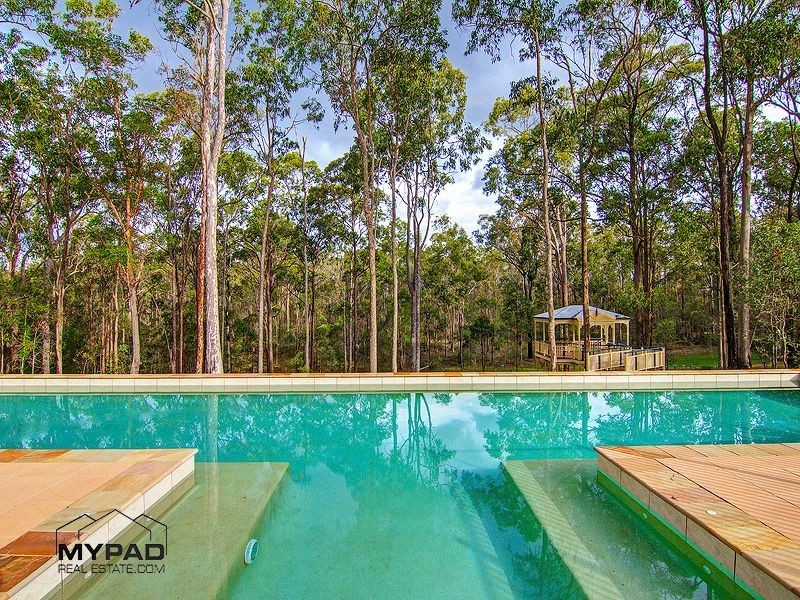 16-18 Jabiru Avenue, Greenbank QLD 4124
