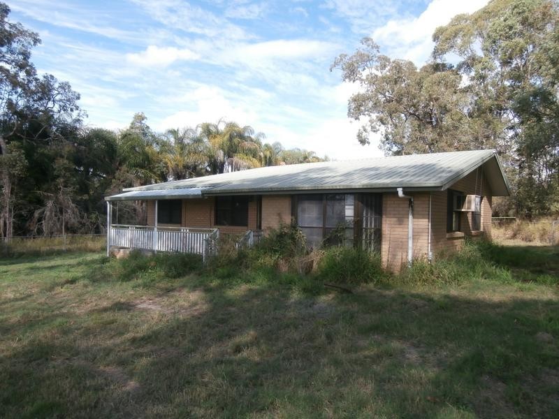 147 Green Rd, Park Ridge QLD 4125