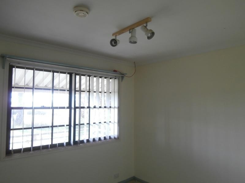 147 Green Rd, Park Ridge QLD 4125