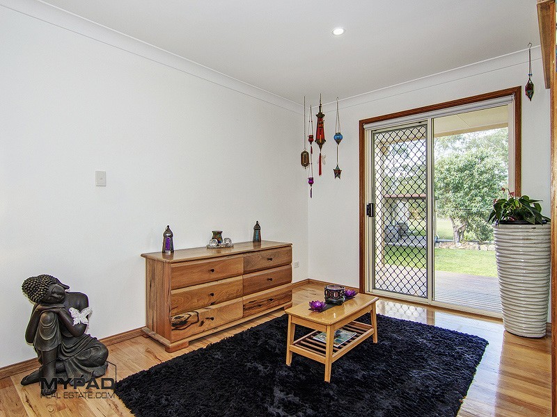 6 Woolshed Court, Jimboomba QLD 4280