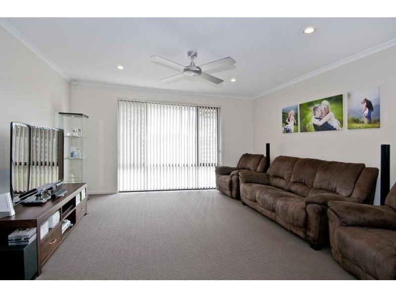 3 View Place, Jimboomba QLD 4280