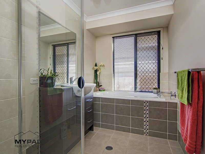 17-19 Bushgum Court, Jimboomba QLD 4280