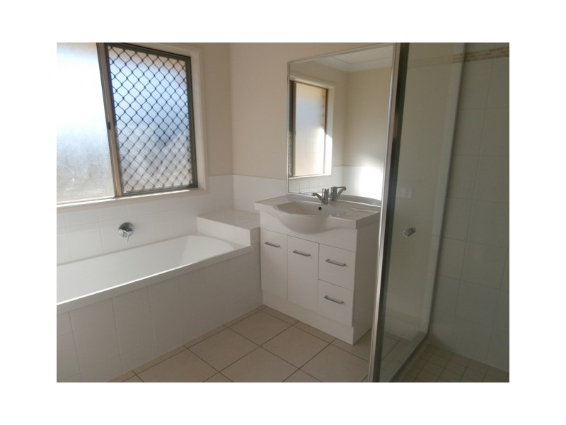 1-3 Carona Court, Gleneagle QLD 4285