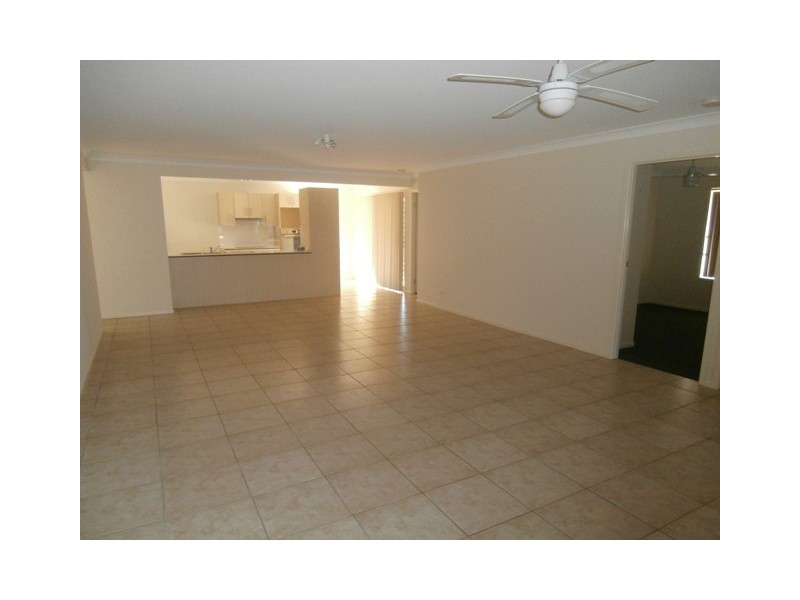 1-3 Carona Court, Gleneagle QLD 4285