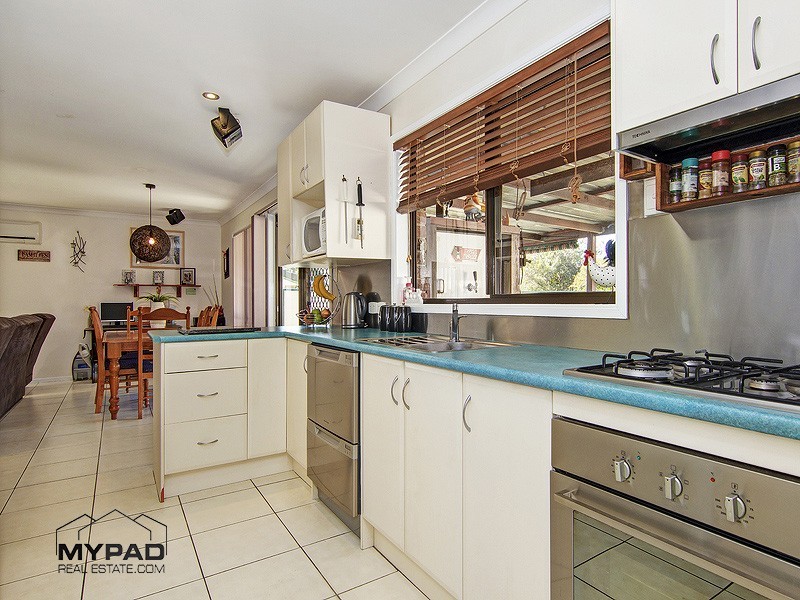 8 Hutt Court, Crestmead QLD 4132